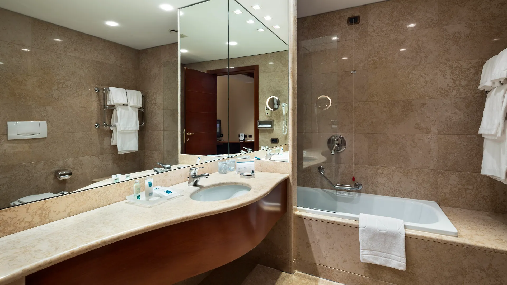 ****  Una Hotels Cusani Milano Włochy