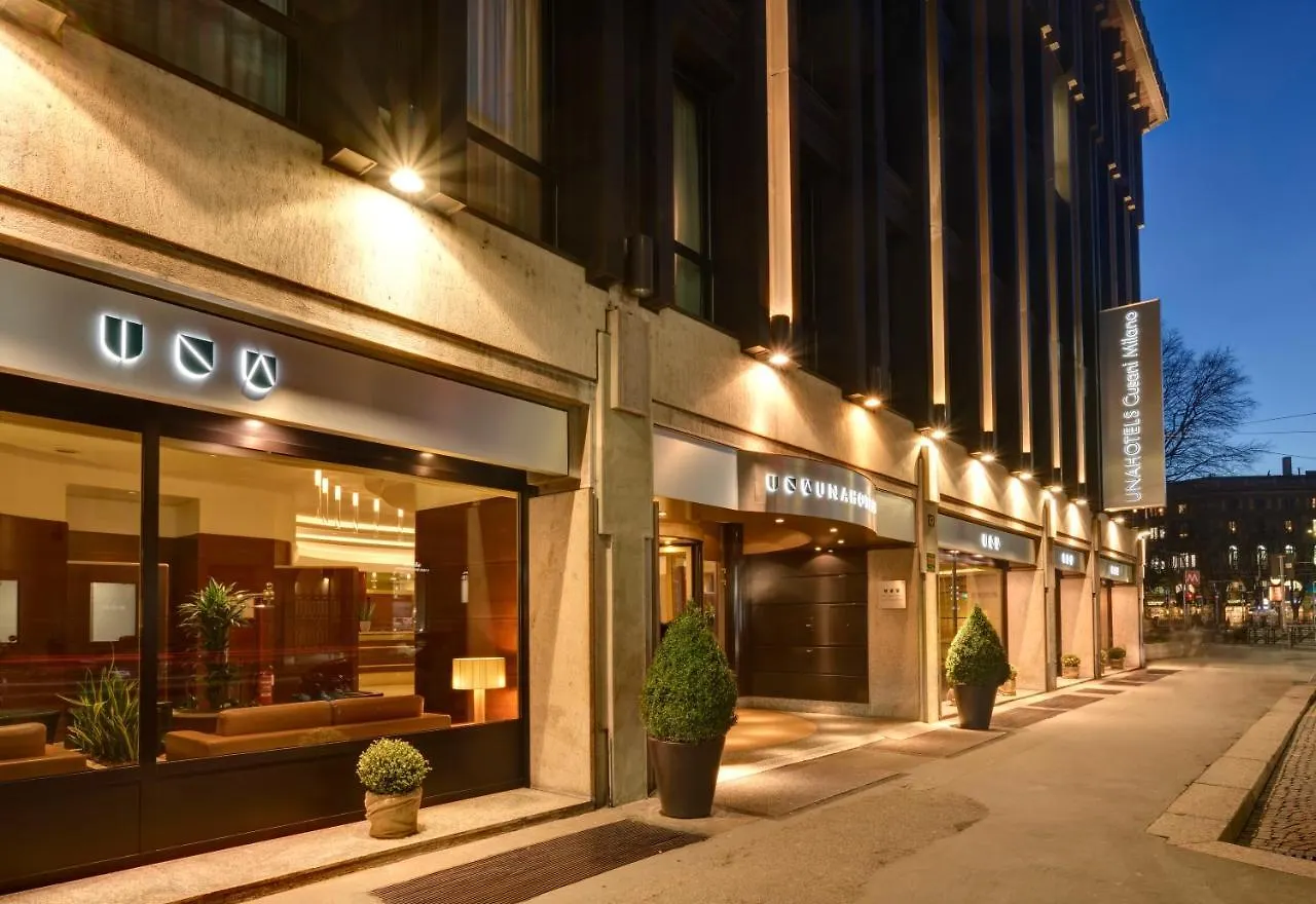 Una Hotels Cusani Milano 4*, Mediolan Włochy
